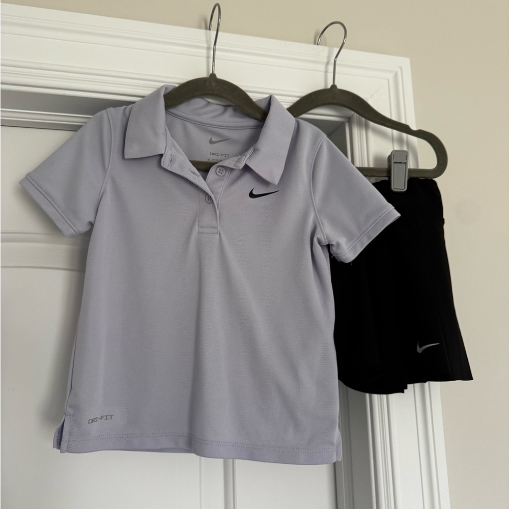Nike toddler 4T girls purple lavender polo and black skort set, like new